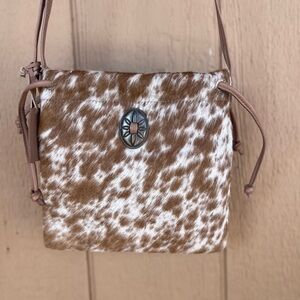 Idyllwind Tan and White Crossbody Bag